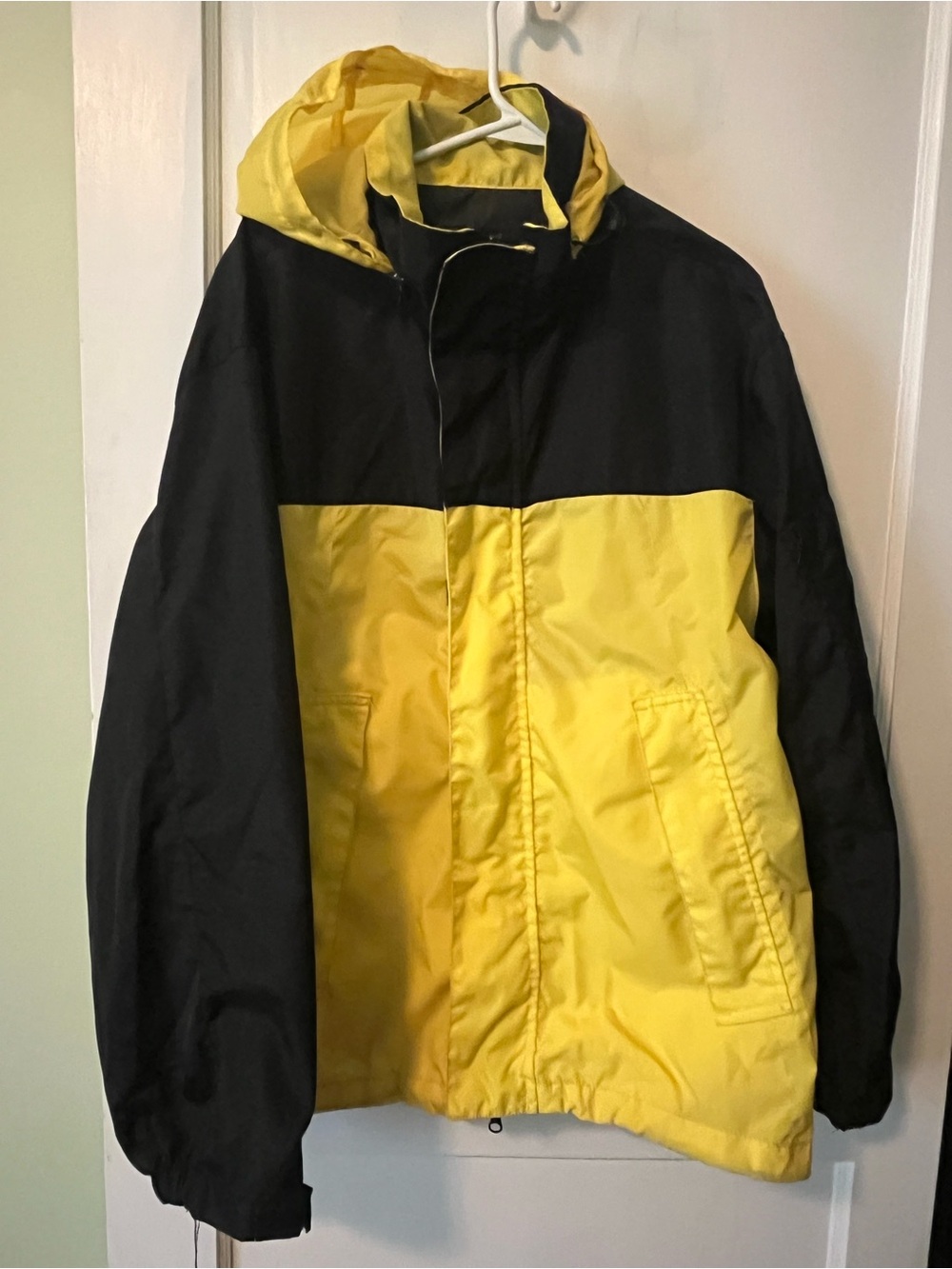 Vintage Steve & Barry's Yellow & Black Colorblock Hooded Windbreaker Jacket - Me